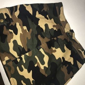 Camo print mini skirt